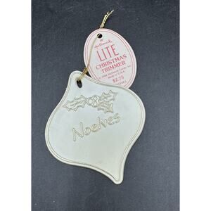 New 1982 Hallmark QHT534-1 Lite Christmas Trimmer Tree Ornament NO ELVES Rare 6D